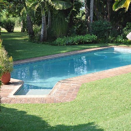 Laughing Waters Guest House Hazyview Buitenkant foto