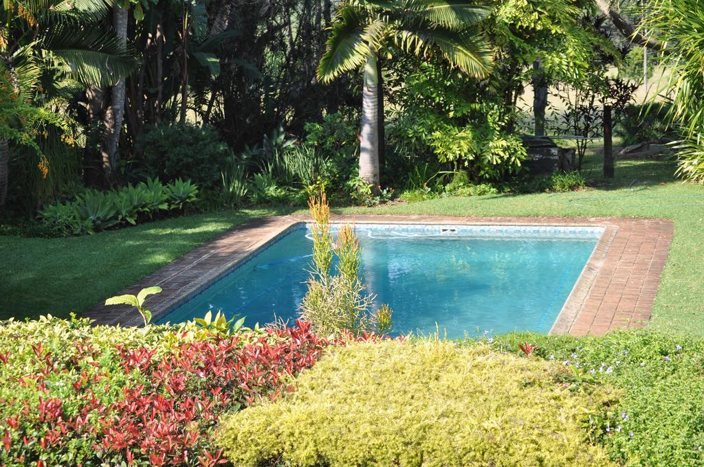 Laughing Waters Guest House Hazyview Buitenkant foto