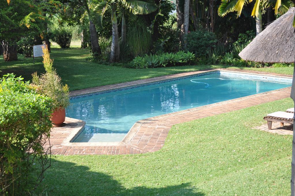 Laughing Waters Guest House Hazyview Buitenkant foto