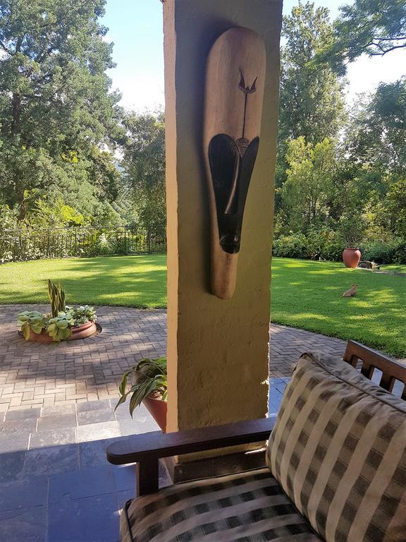 Laughing Waters Guest House Hazyview Buitenkant foto