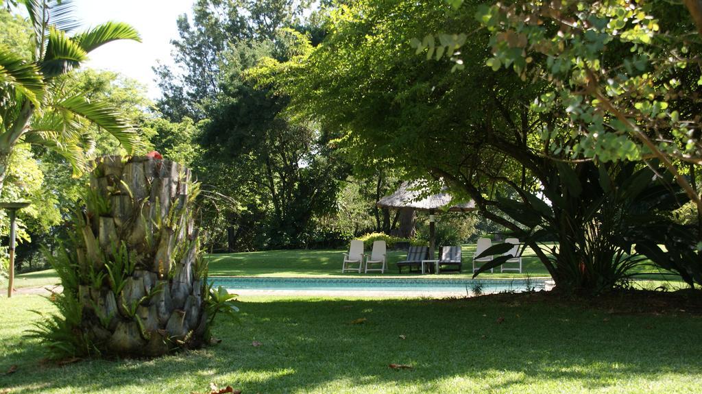 Laughing Waters Guest House Hazyview Buitenkant foto