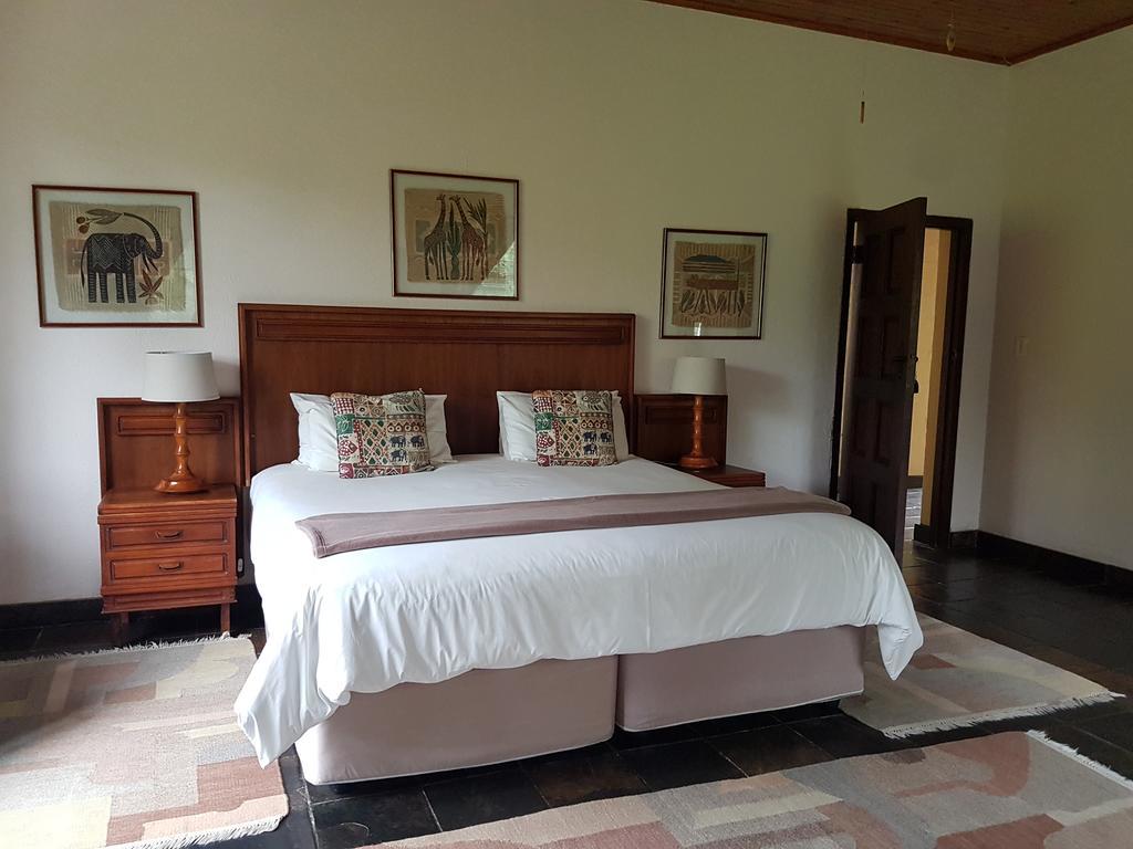 Laughing Waters Guest House Hazyview Buitenkant foto