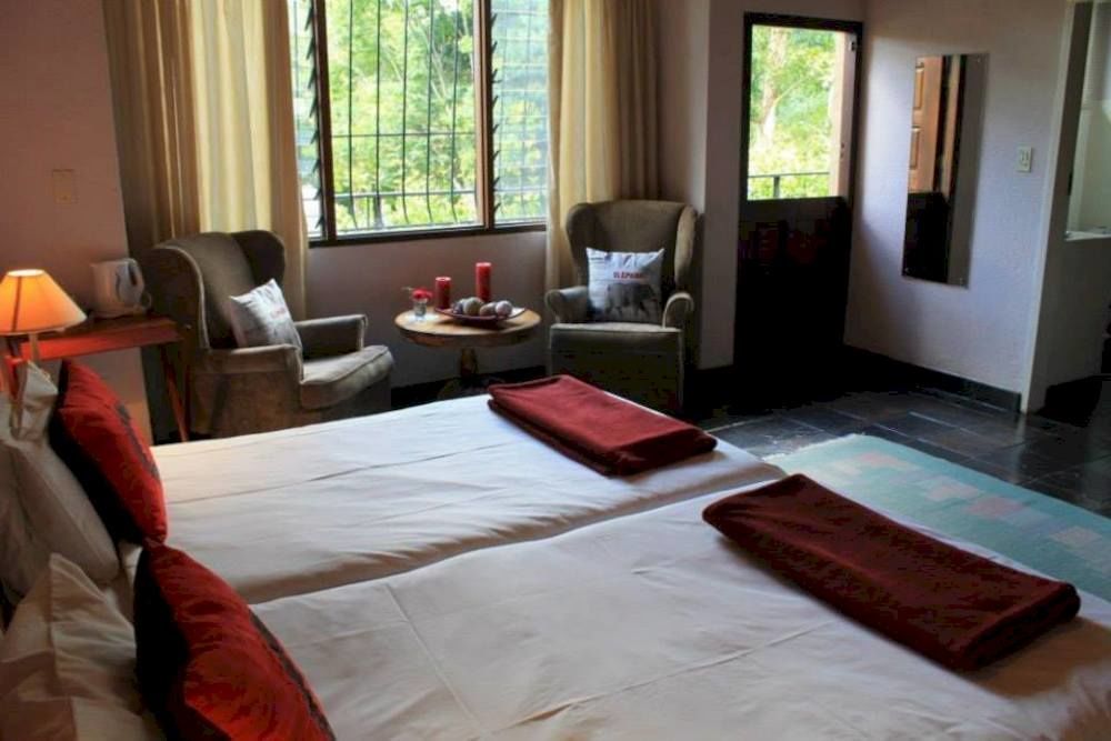Laughing Waters Guest House Hazyview Buitenkant foto