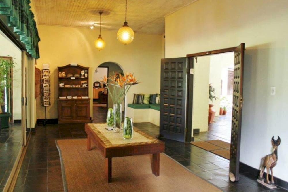 Laughing Waters Guest House Hazyview Buitenkant foto